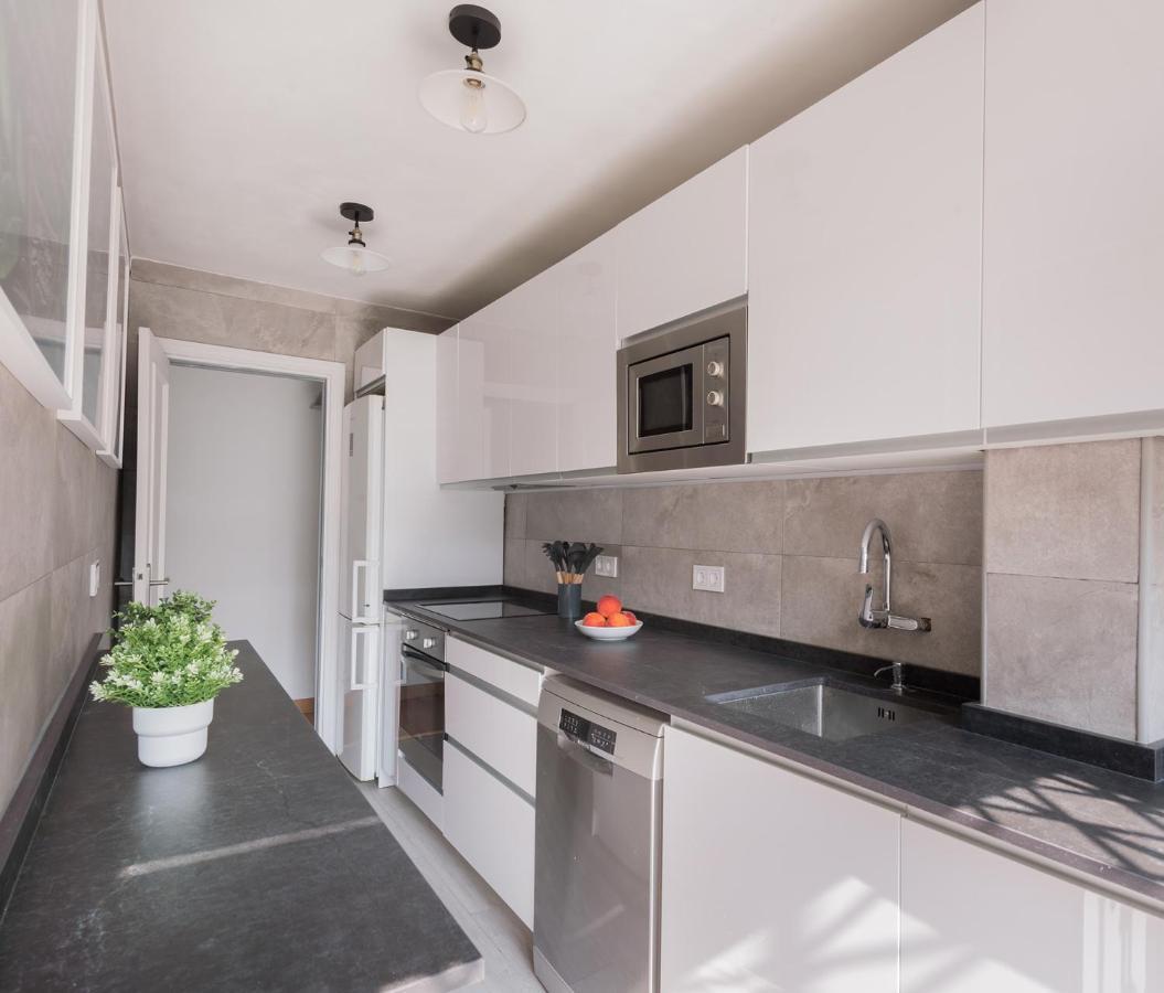 Apartamento Caja Magica Arrendamiento De Temporada Madrid Exterior foto